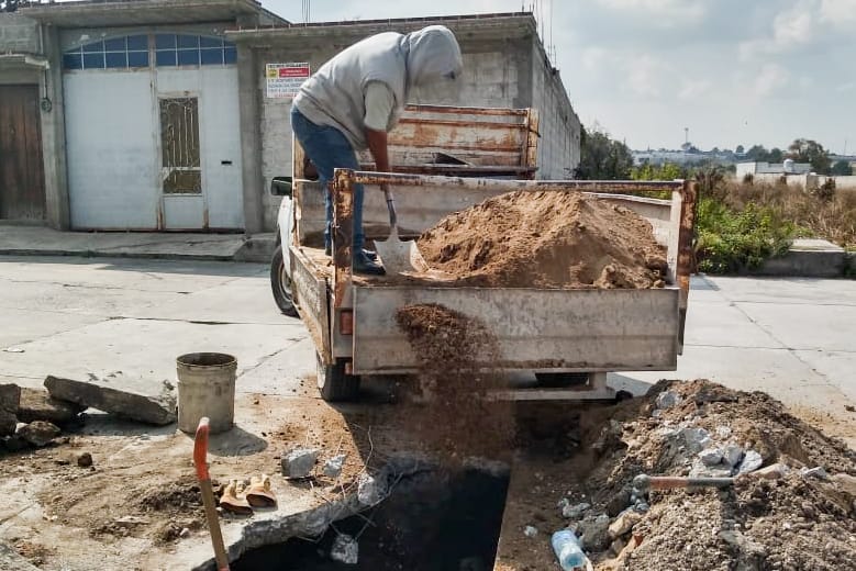 REPARA CAPAMH SOCAVÓN EN LA CALLE 20 DE&nbsp;NOVIEMBRE