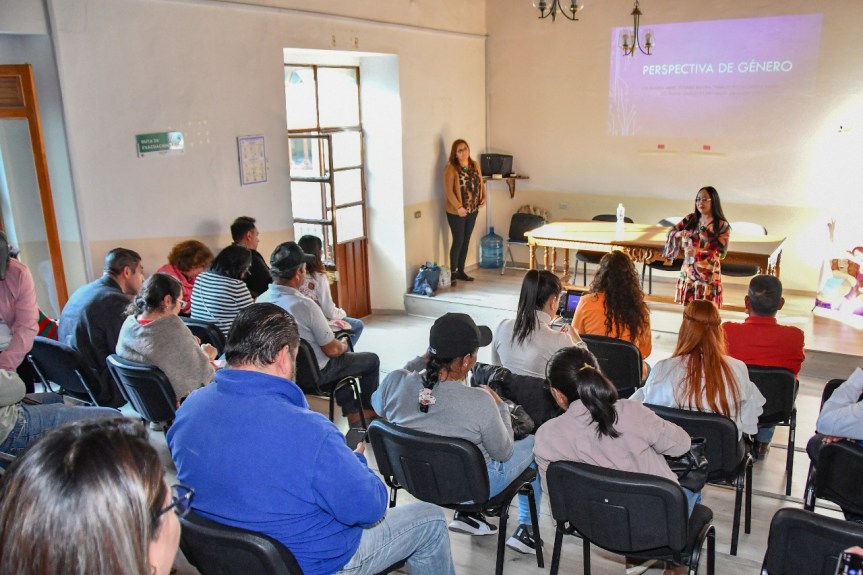 IMPULSA GOBIERNO DE HUAMANTLA CAPACITACIÓN EN PERSPECTIVA DE GÉNERO PARA SERVIDORES&nbsp;PÚBLICOS