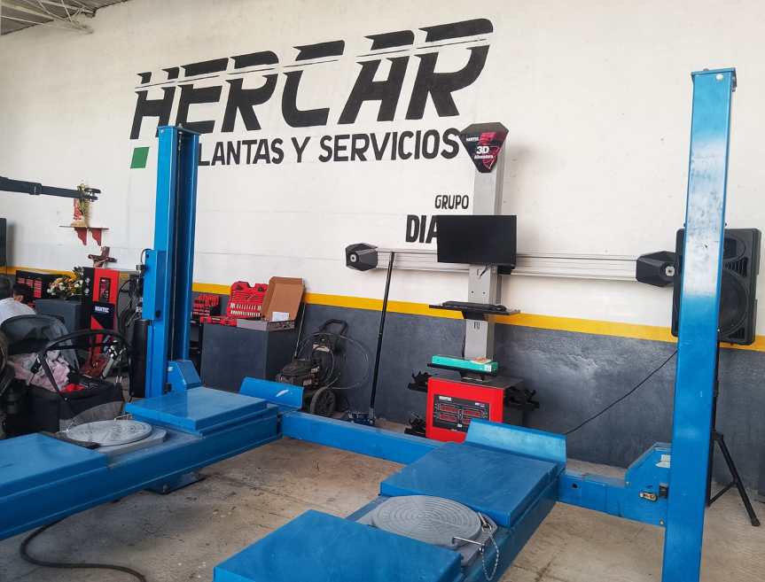 ABRE LA EMPRESA LLANTAS Y SERVICIOS HERCAR CON BENDICIÓN PARA PROPIETARIOS Y&nbsp;CLIENTES