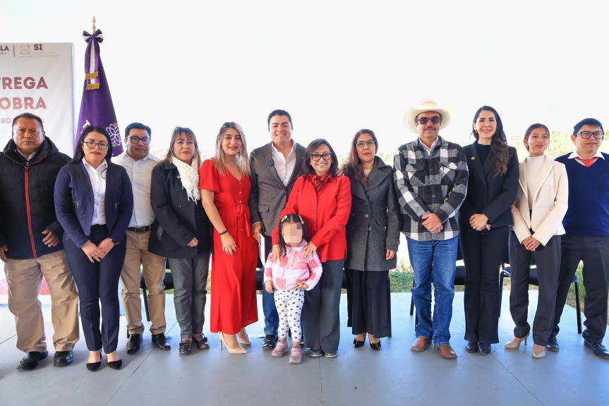 GOBERNADORA ENTREGA OBRAS DE REHABILITACIÓN DE CARRETERA DE ACCESO A&nbsp;AMAXAC