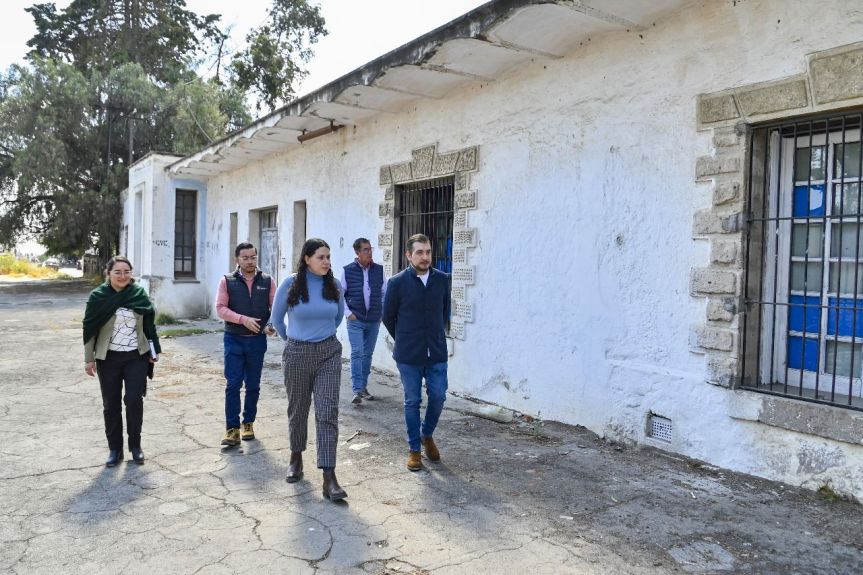 MUESTRA PRESIDENTE SALVADOR SANTOS CEDILLO A LA SECRETARIA DE CULTURA DEL ESTADO POTENCIALES PROYECTOS CULTURALES PARA&nbsp;HUAMANTLA