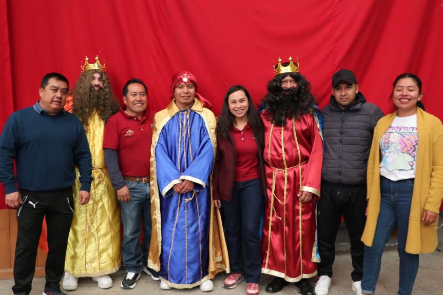 Más de 1800 niños, niñas y abuelitos disfrutan del Día de Reyes en&nbsp;Ixtenco