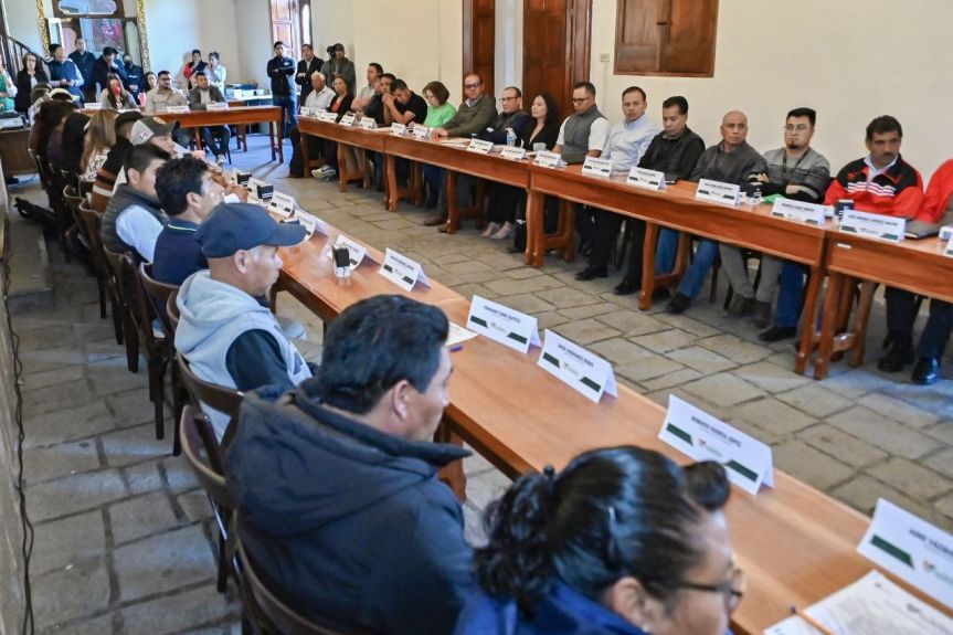 PRESIDE EL ALCALDE DE HUAMANTLA SALVADOR SANTOS CEDILLO LA PRIMERA SESIÓN DE CABILDO DEL&nbsp;AÑO