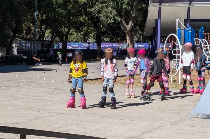 GOBIERNO DE HUAMANTLA FOMENTA EL DEPORTE Y PREVENCIÓN DE ADICCIONES A TRAVÉS DE CLASE MUESTRA DE&nbsp;PATINES