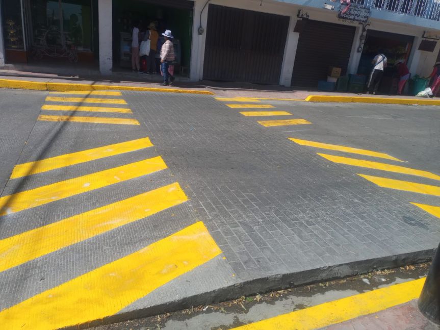 Arranca balización de la carretera principal de&nbsp;Ixtenco