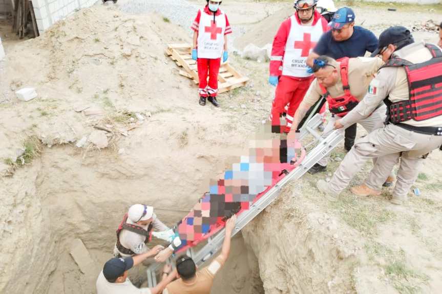 Atienden elementos de Protección Civil de Huamantla y Cruz Roja a joven tras caída en fraccionamiento La&nbsp;Caridad