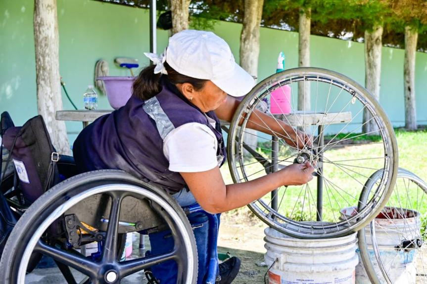 INICIA EN HUAMANTLA PROGRAMA “ENCHÚLAME LA SILLA” QUE FAVORECERÁ A PERSONAS CON&nbsp;DISCAPACIDAD