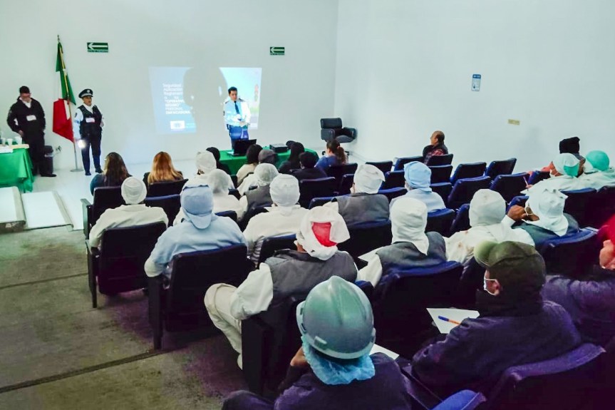 EMPRESA DE HUAMANTLA RECIBE CAPACITACIÓN EN SEGURIDAD VIAL PARA SU&nbsp;PERSONAL