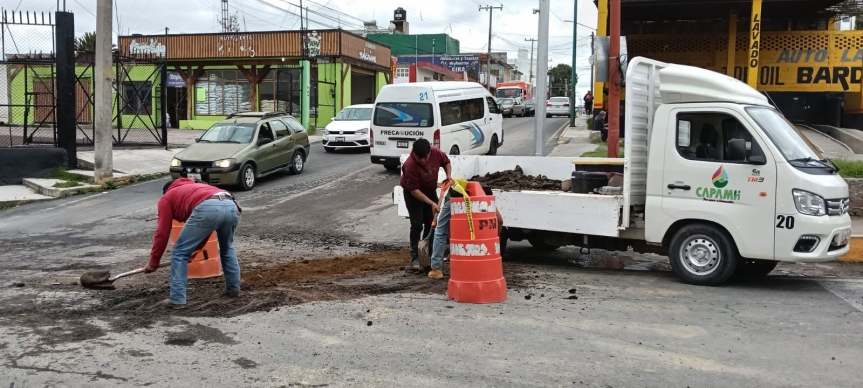 FUGA DE AGUA FUE REPARADA POR CAPAMH EN LA CALLE NARCISO&nbsp;MENDOZA