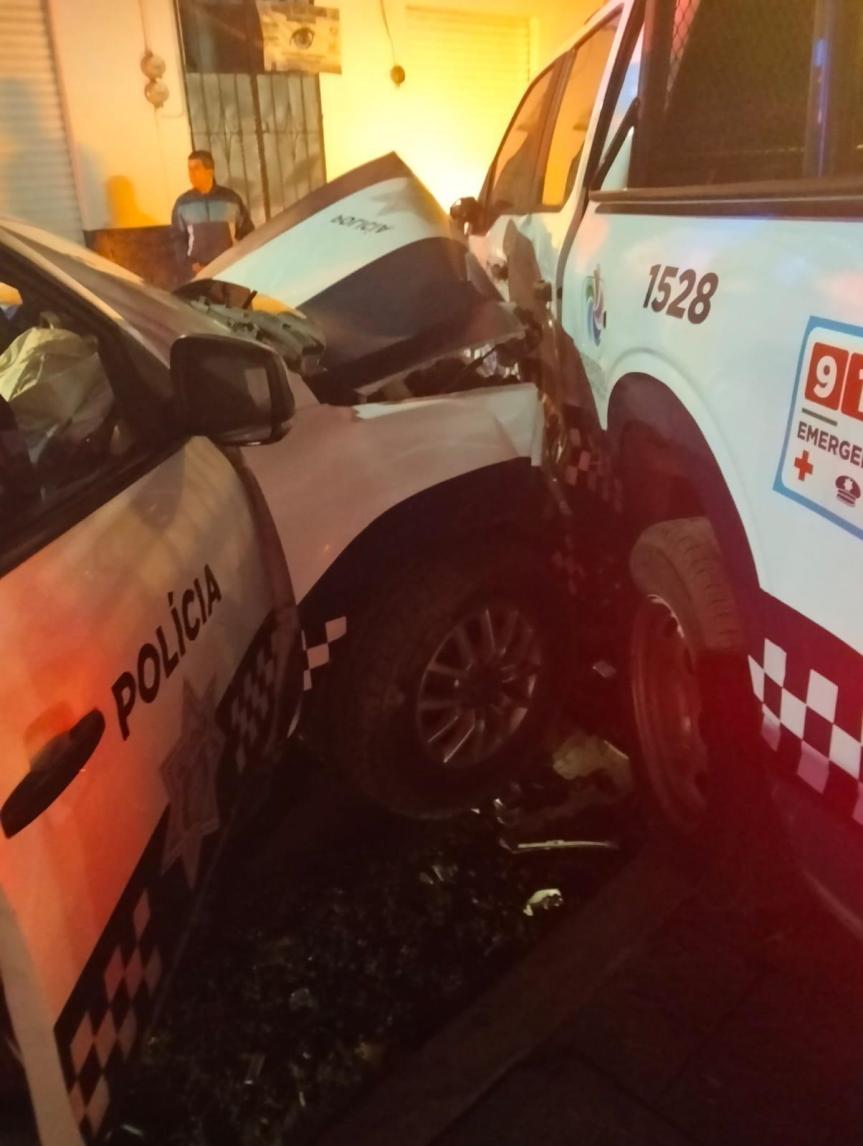 Accidente vehicular involucra a dos patrullas municipales en cumplimiento de su&nbsp;deber