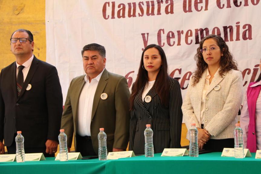 Aline Lazo apadrina a la generación 2022-2025 del CBTA 134 Ixtenco y los alienta a construir un mejor&nbsp;futuro