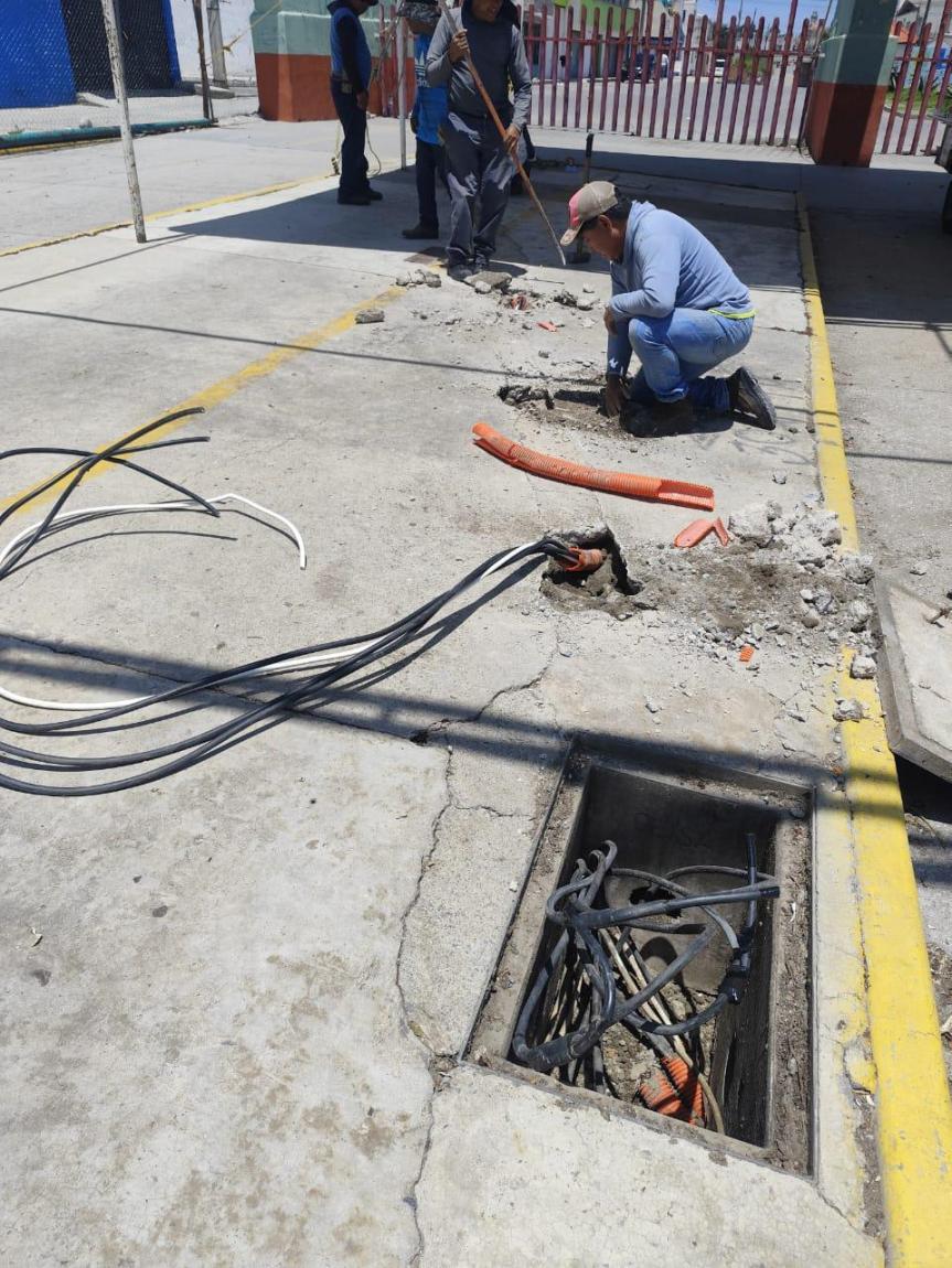 Avanzan trabajos eléctricos en el recinto ferial rumbo a la Feria Internacional del Arte Efímero y la Dalia&nbsp;2025