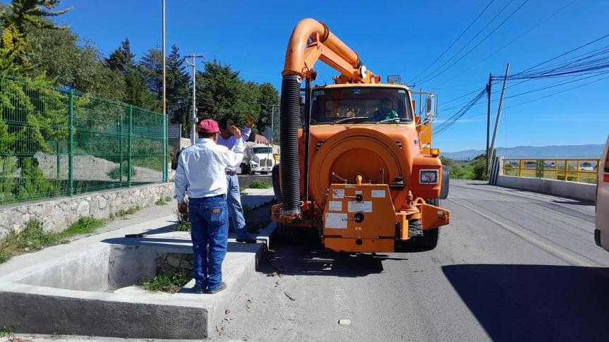 Realizan trabajos de desazolve en Zaragoza para mejorar la red de&nbsp;drenaje