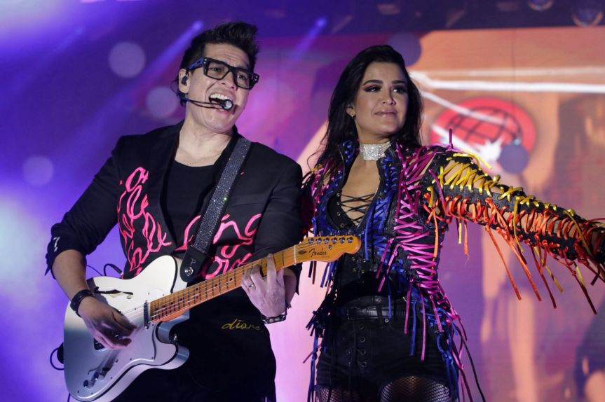 Matute hizo vibrar el Foro del Artista en la Feria Internacional del Arte Efímero y de la Dalia Huamantla&nbsp;2025