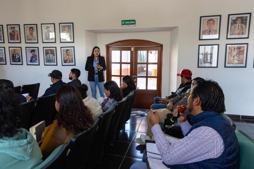 CAPACITAN A AUTORIDADES DE HUAMANTLA EN LA CORRECTA APLICACIÓN DEL REGLAMENTO MUNICIPAL DE PROTECCIÓN Y BIENESTAR DE ANIMALES DE&nbsp;COMPAÑÍA