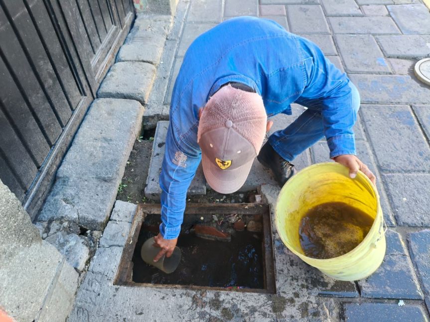 CAPAMH realiza trabajos de reparación de fugas y mantenimiento urbano en distintos puntos del&nbsp;municipio