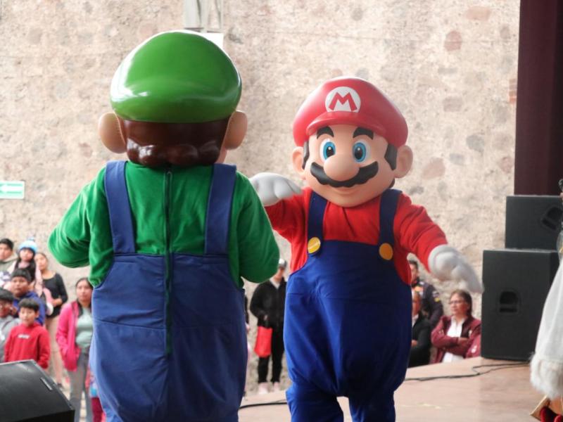 Más de mil niñas y niños celebran el Día de Reyes en Ixtenco con alegría, regalos y tradicional rosca de&nbsp;reyes