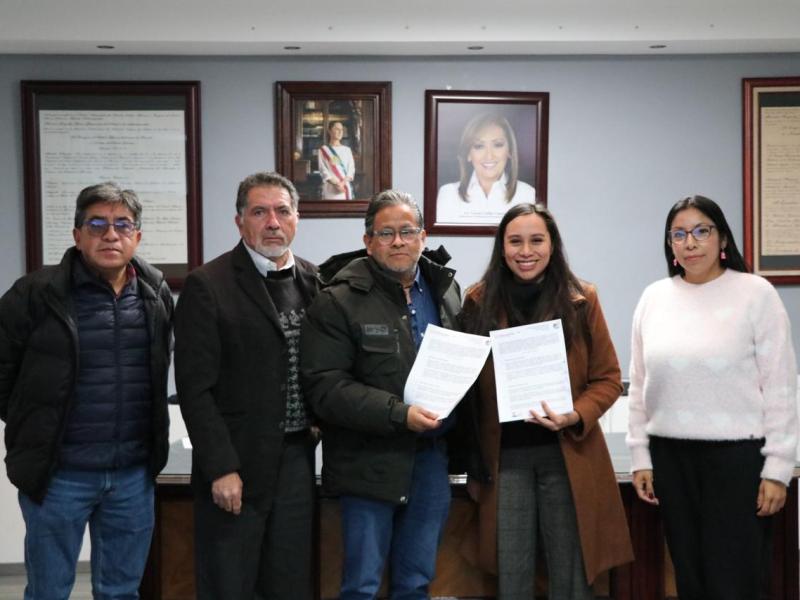 Ixtenco fortalece la capacitación para el trabajo con firma de convenio con&nbsp;CECATI