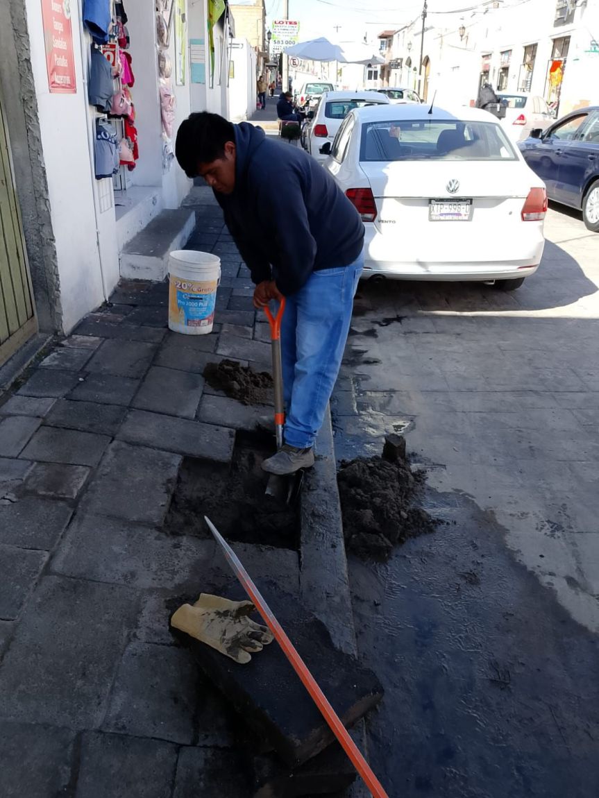 CAPAMH atiende reportes ciudadanos en distintos puntos del&nbsp;municipio