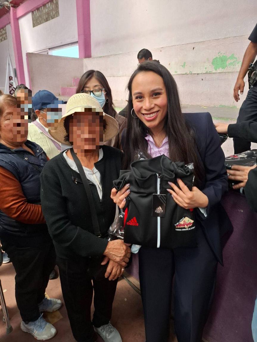 Con uniformes deportivos y continuidad en activaciones físicas, Aline Lazo da atención prioritaria a personas adultas mayores en&nbsp;Ixtenco.