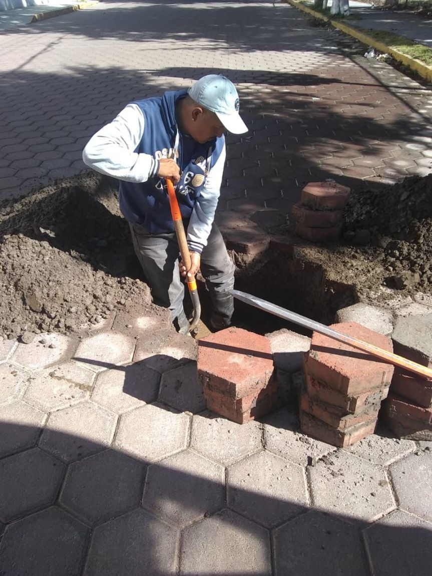 CAPAMH realiza trabajos de mantenimiento y atención a la red hidráulica en distintos puntos del&nbsp;municipio