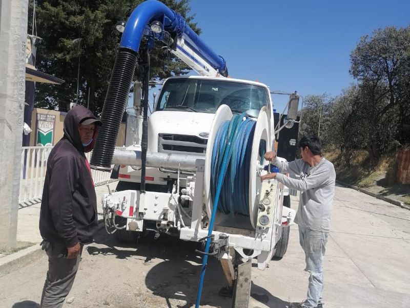 CAPAMH REFUERZA ACCIONES DE MANTENIMIENTO EN LA RED DE AGUA Y DRENAJE EN&nbsp;HUAMANTLA