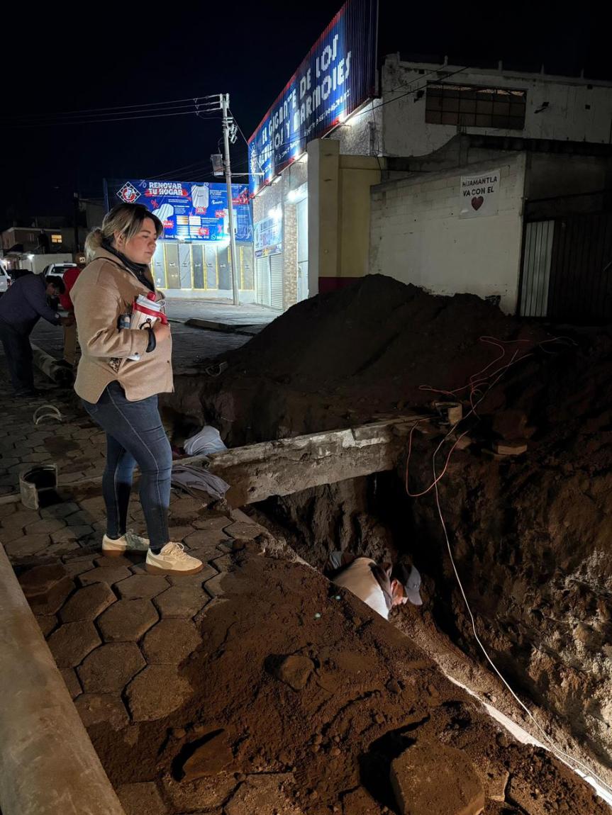 ATIENDE CAPAMH FUGA DE AGUA EN BOULEVARD CUAMANCO PARA GARANTIZAR EL&nbsp;SUMINISTRO