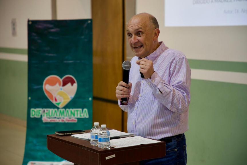 IMPULSA GOBIERNO MUNICIPAL DE HUAMANTLA LA COMUNICACIÓN FAMILIAR CON CONFERENCIA “HABLAR PARA&nbsp;SANAR”