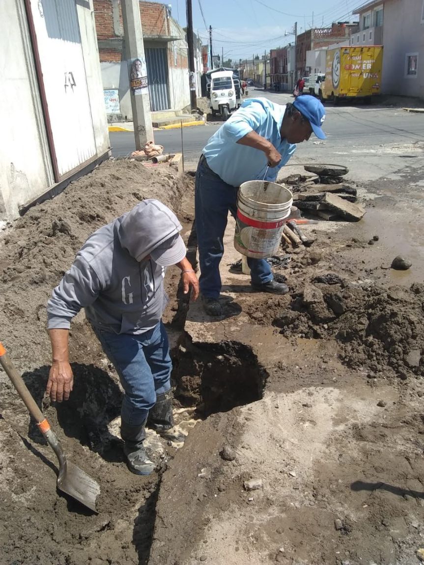 CAPAMH ATIENDE INCIDENCIAS EN DRENAJE Y RED DE AGUA EN DISTINTOS PUNTOS DE&nbsp;HUAMANTLA