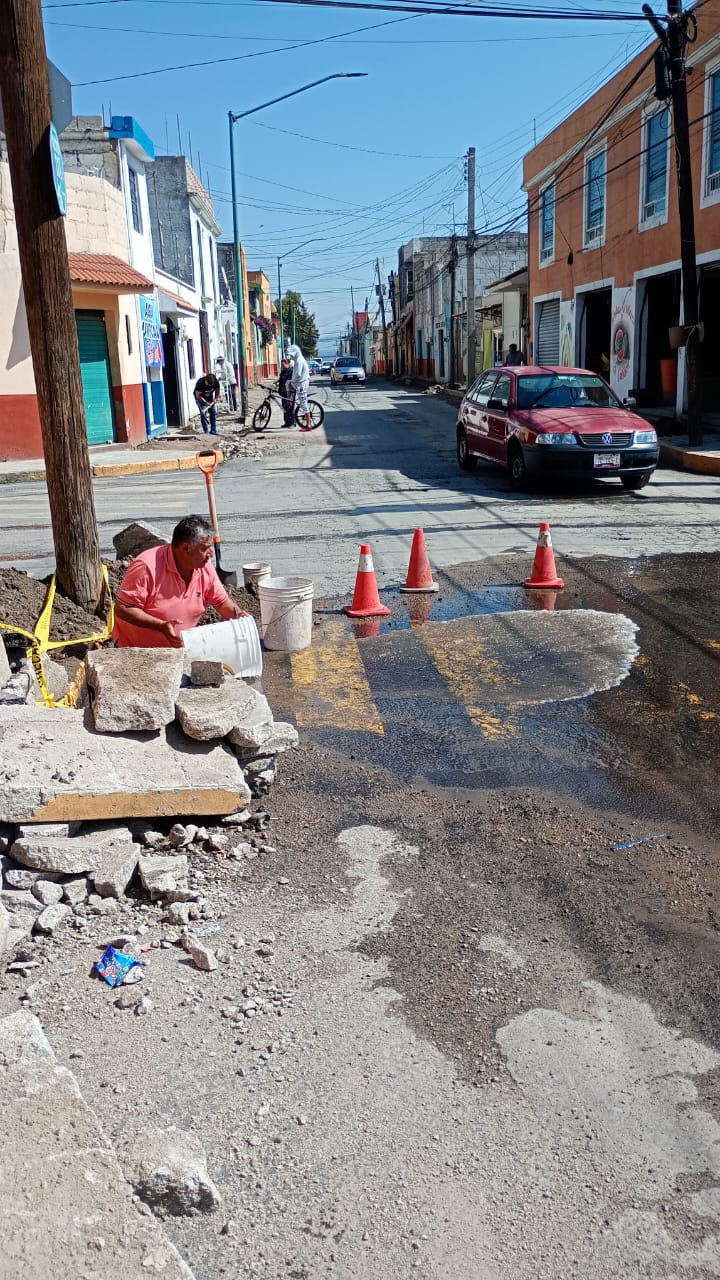 CAPAMH atiende fuga y refuerza revisión de red en Roberto Covarrubias&nbsp;Sur