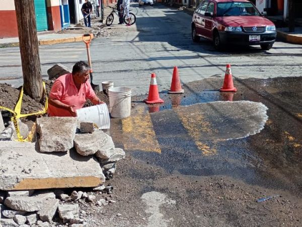 CAPAMH atiende fuga y refuerza revisión de red en Roberto Covarrubias&nbsp;Sur