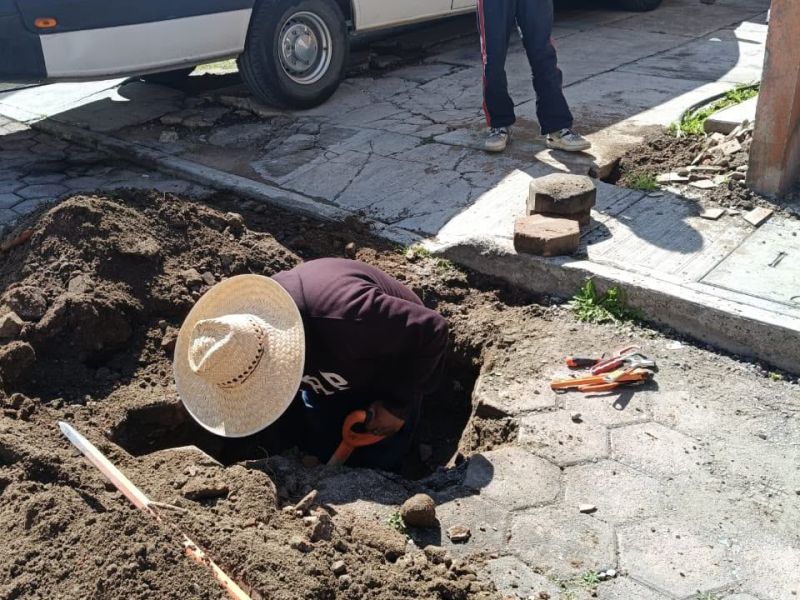 Personal operativo de CAPAMH continúa atendiendo de manera permanente los reportes ciudadanos para garantizar el correcto funcionamiento de la red de agua&nbsp;potable