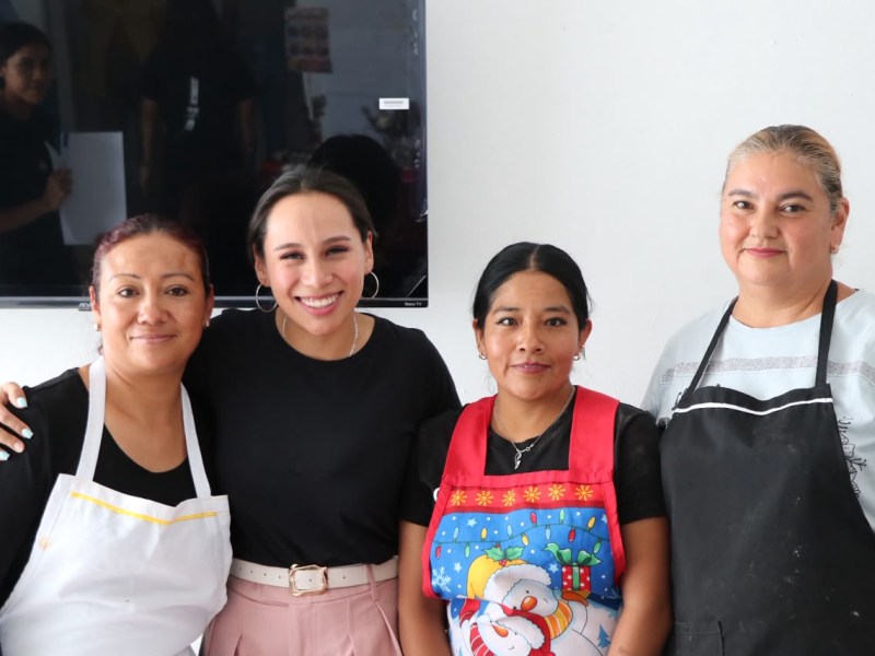 MUJERES DE IXTENCO CULMINAN EXITOSAMENTE CURSO DE&nbsp;CHOCOLATERÍA