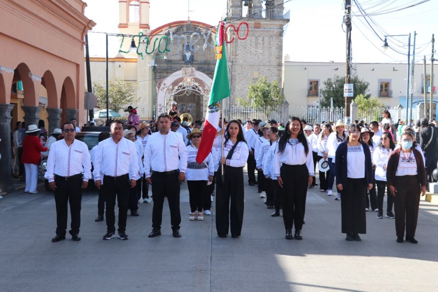 IXTENCO HONRA 216 AÑOS DE LIBERTAD CON CEREMONIA CÍVICA Y&nbsp;DESFILE