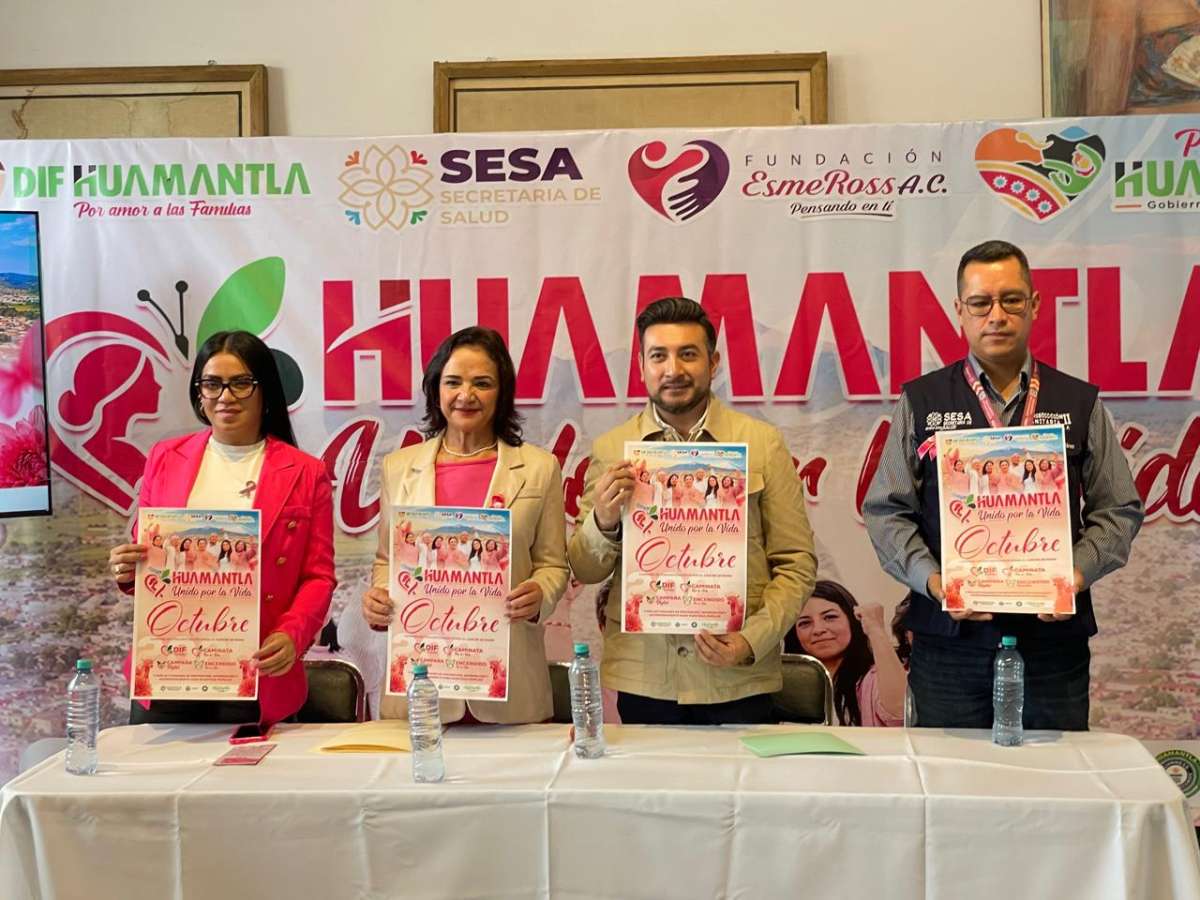 Ayuntamiento de Huamantla y Fundación Esmeross emprenden campaña por el mes de la lucha contra el cáncer de&nbsp;mama