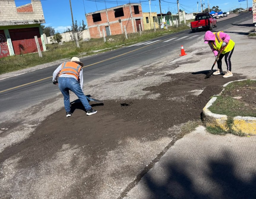 CUADRILLAS DE EMPLEO TEMPORAL MANTIENEN LIMPIOS DISTINTOS PUNTOS DE&nbsp;IXTENCO