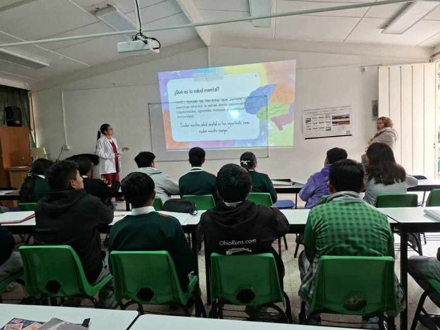 ORIENTA SMDIF IXTENCO A ESTUDIANTES SOBRE EL IMPACTO DE LAS REDES SOCIALES EN LA SALUD&nbsp;MENTAL